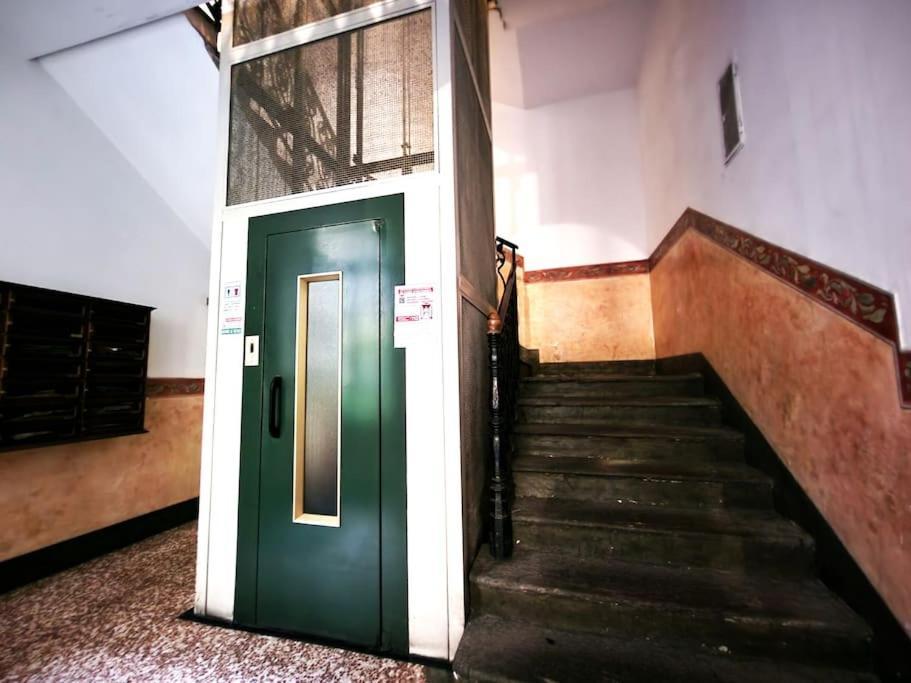 Magnifico Appartamento Ristrutturato Milan Exterior photo